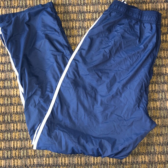 Adidas sweatpants with zipper - Picture 3 of 4